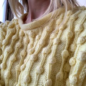 Popcorn knit